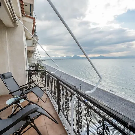 Apartment Amazing By The